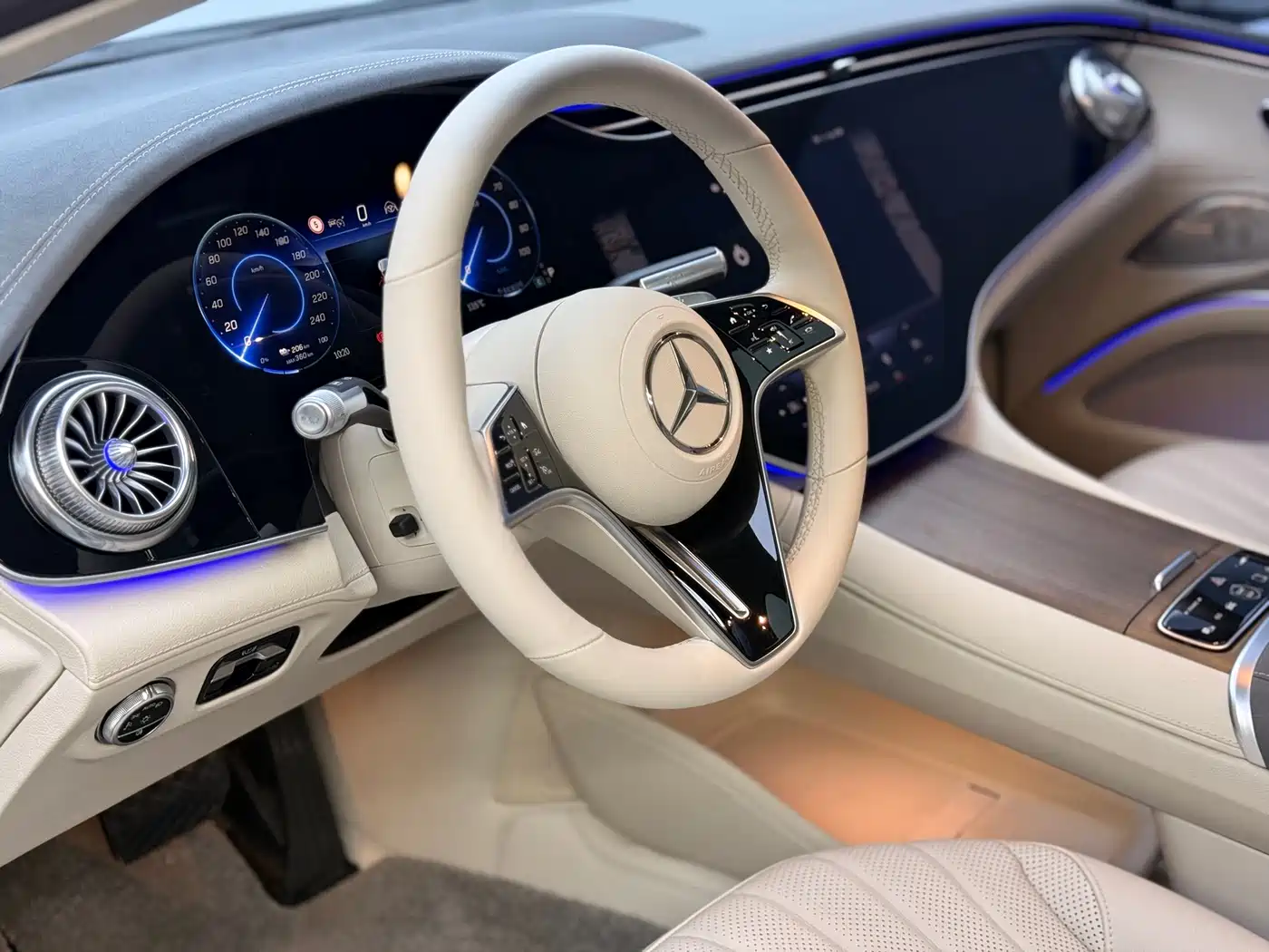 Mercedes-Benz EQS 2022 Model Year Facelift 450+ Pioneer Edition фото 10
