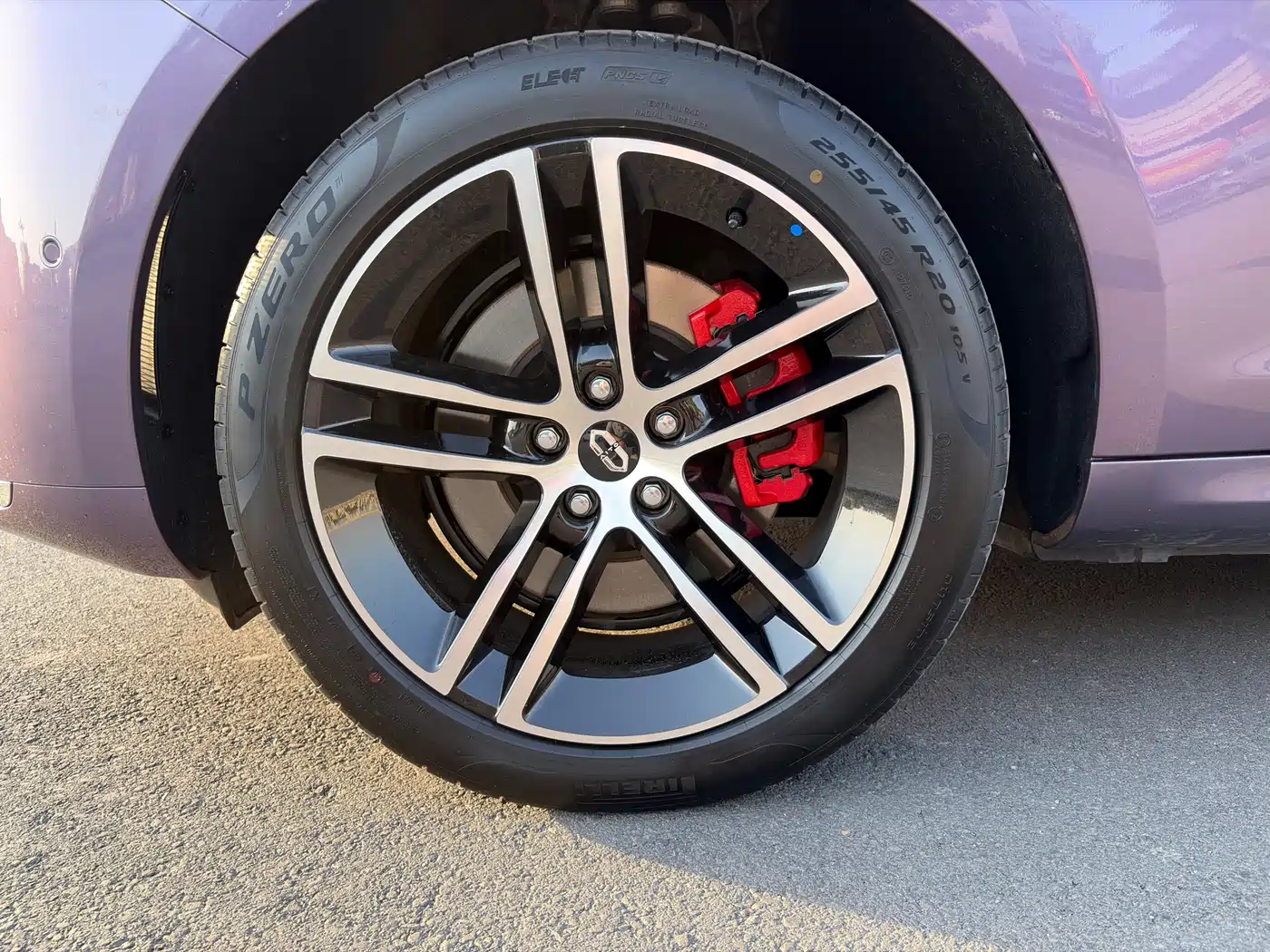 AITO Wenjie AITO M5 2025 Extended Range Ultra AWD фото 8