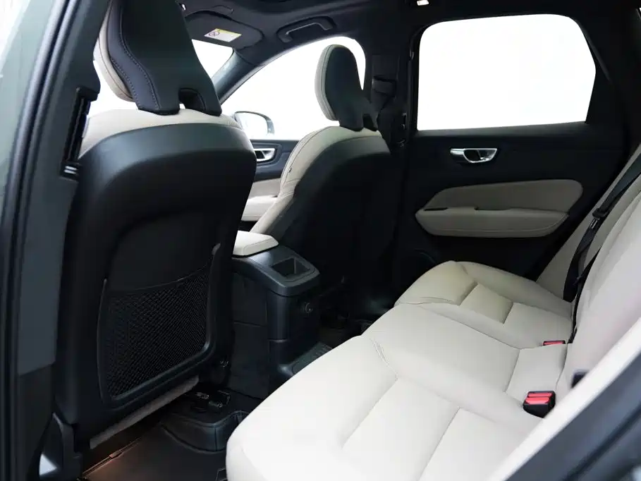 Volvo XC60 Plug-in Hybrid 2025 2025 Plug-in Hybrid Long Range AWD Zhiyuan Luxury Edition
