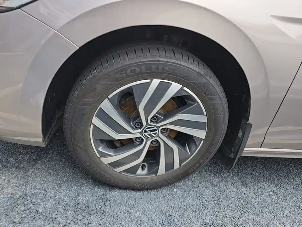 Volkswagen Bora 2025 2025 200TSI DSG Joy Ride Navigation Edition