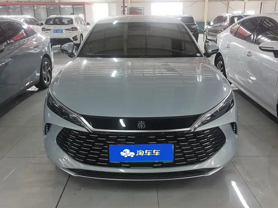 BYD Qin L 2025 DM-i Smart Drive Edition 80KM Leading фото 2
