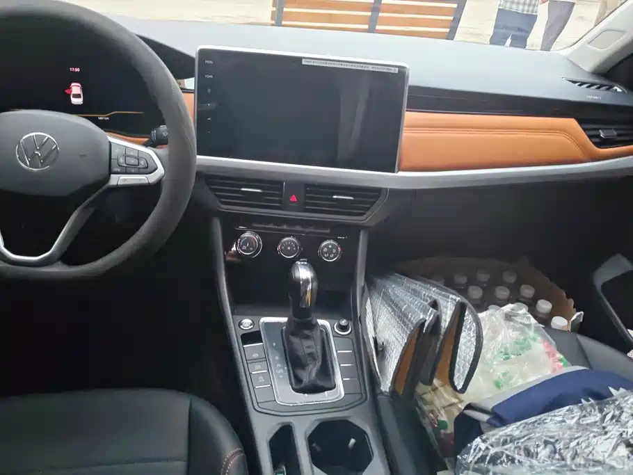 Volkswagen Bora 2025 2025 200TSI DSG Joy Ride PRO Edition