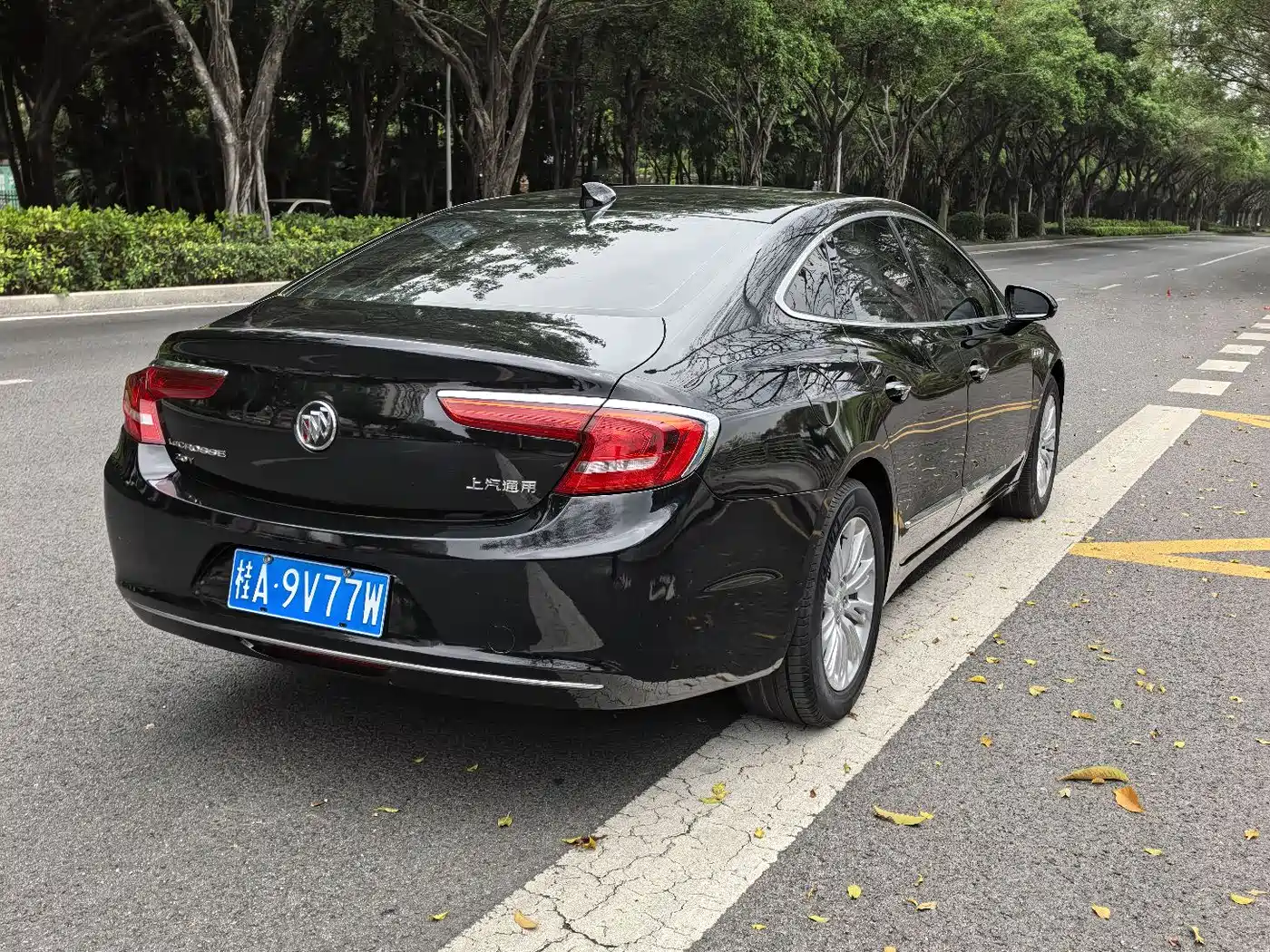 Buick LaCrosse 2018 Model 20T Elite Edition фото 4