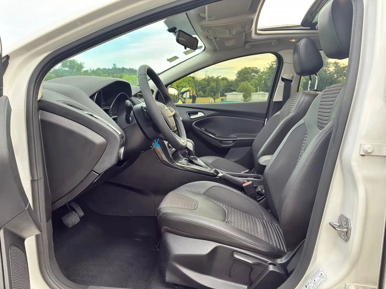 Фото 8 - Ford Focus