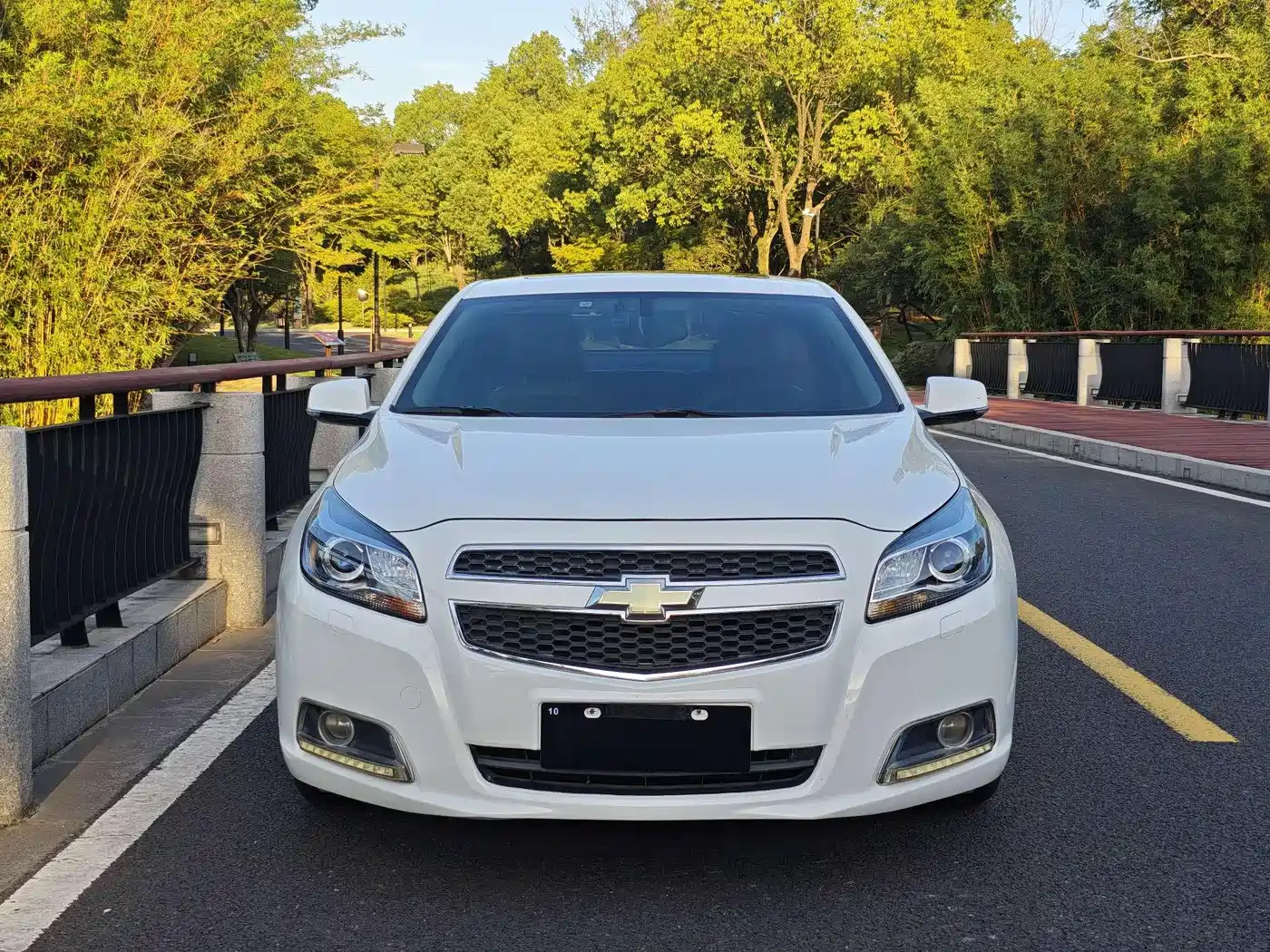 Chevrolet Malibu 2014 2.0L Automatic Luxury фото 2