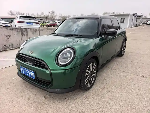 MINI 
