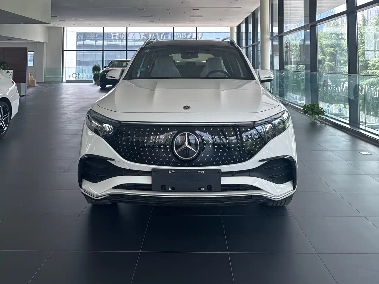 Mercedes-Benz EQB 2025 EQB 260 фото 2