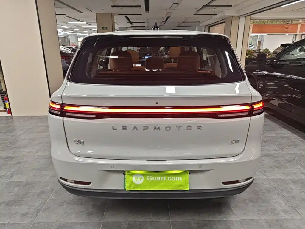 Фото 6 - Leapmotor C10
