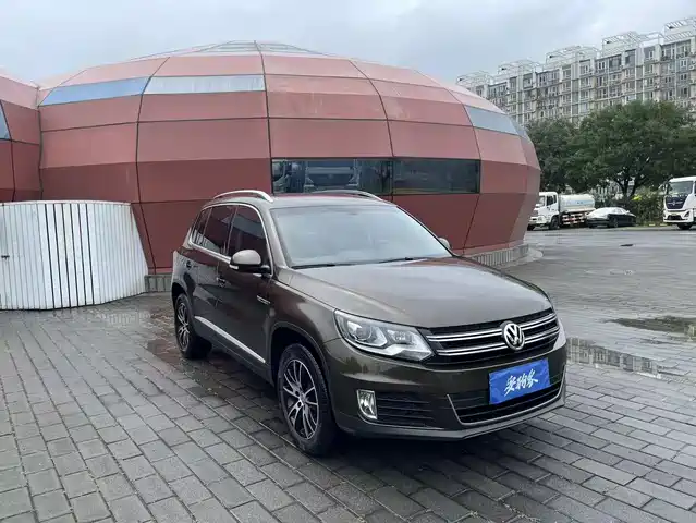 Volkswagen Tiguan 2016 Model 300TSI Automatic 4WD Luxury Edition — фото 3