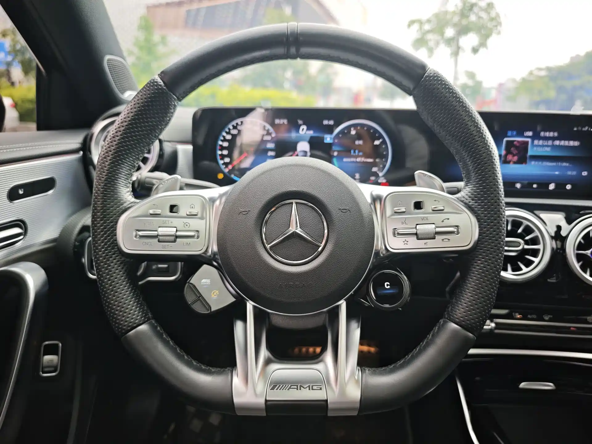 Фото 8 - Mercedes-Benz A-Class AMG