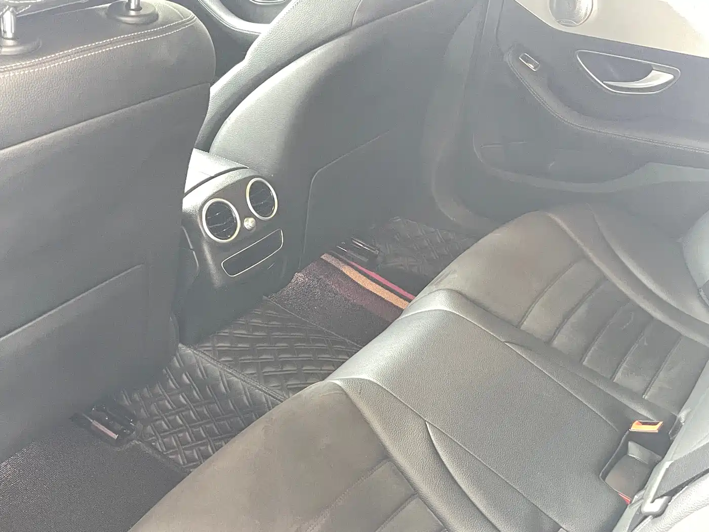 Mercedes-Benz C-Class 2021 C 260 Starry Exclusive Edition фото 23