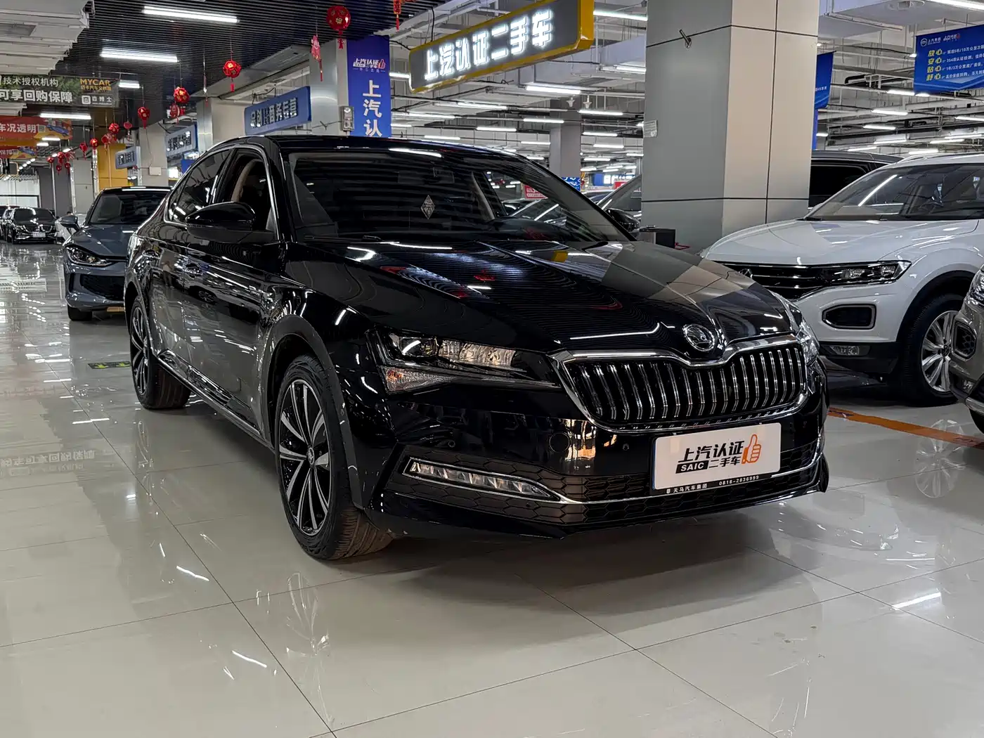 Škoda Superb 2024 TSI280 DSG Premium Edition фото 2