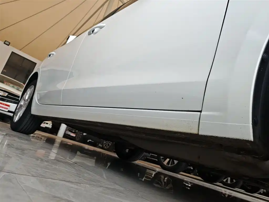 Фото 21 - Buick Excelle
