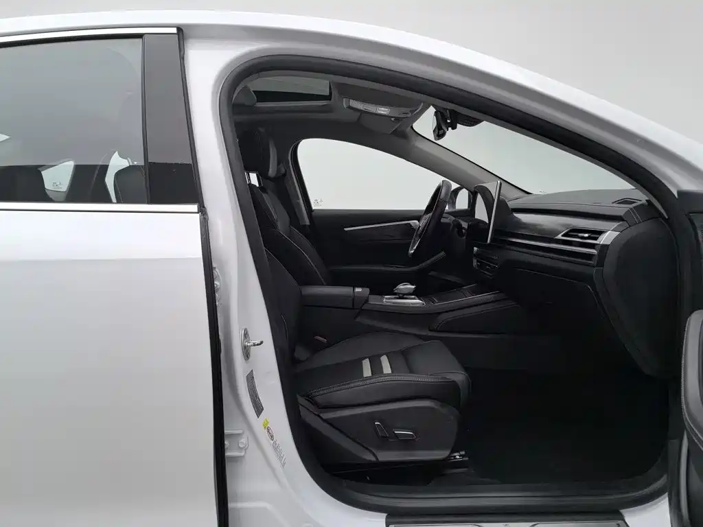 BYD Qin Pro New Energy 2019 2018 DM 1.5TI Auto Smart Connect Premium