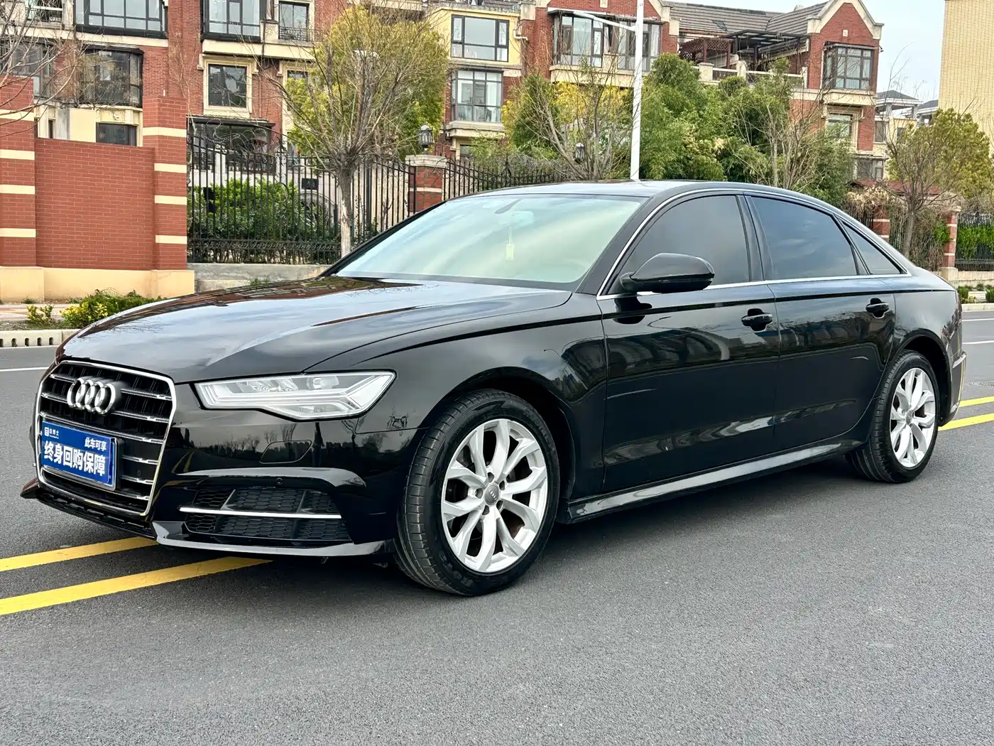 Audi A6L 2018 30th Anniversary 35 TFSI Fashion