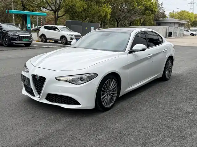 ALFA ROMEO GIULIA