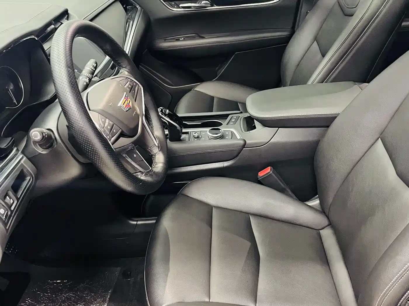 Cadillac XT5 2021 2.0T 2WD Luxury Edition фото 9