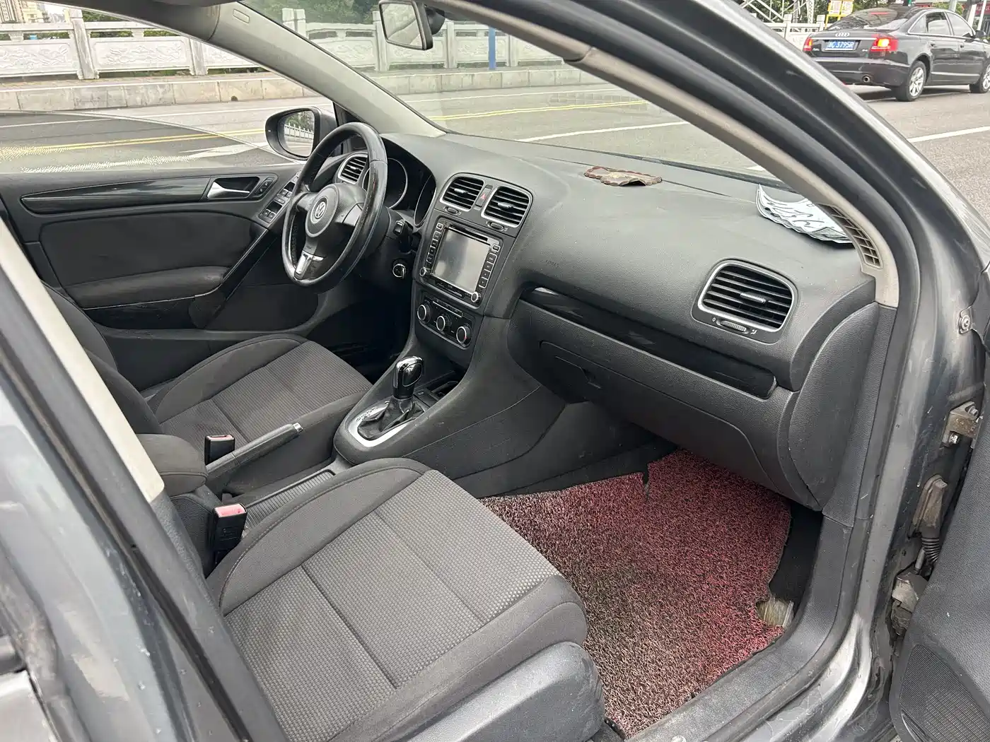 Volkswagen Golf 2012 1.4TSI Automatic Comfort фото 9