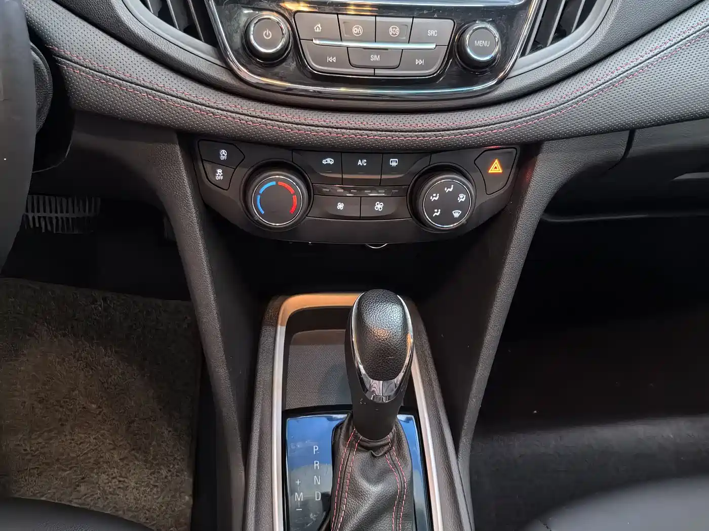 Chevrolet Monza 2020 Mild Hybrid RS 330T Automatic Smooth Edition фото 10