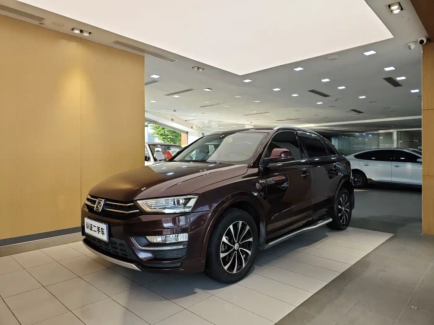 Zotye SR7 2016 2016 1.5T Manual Magic Cube Road Edition China V