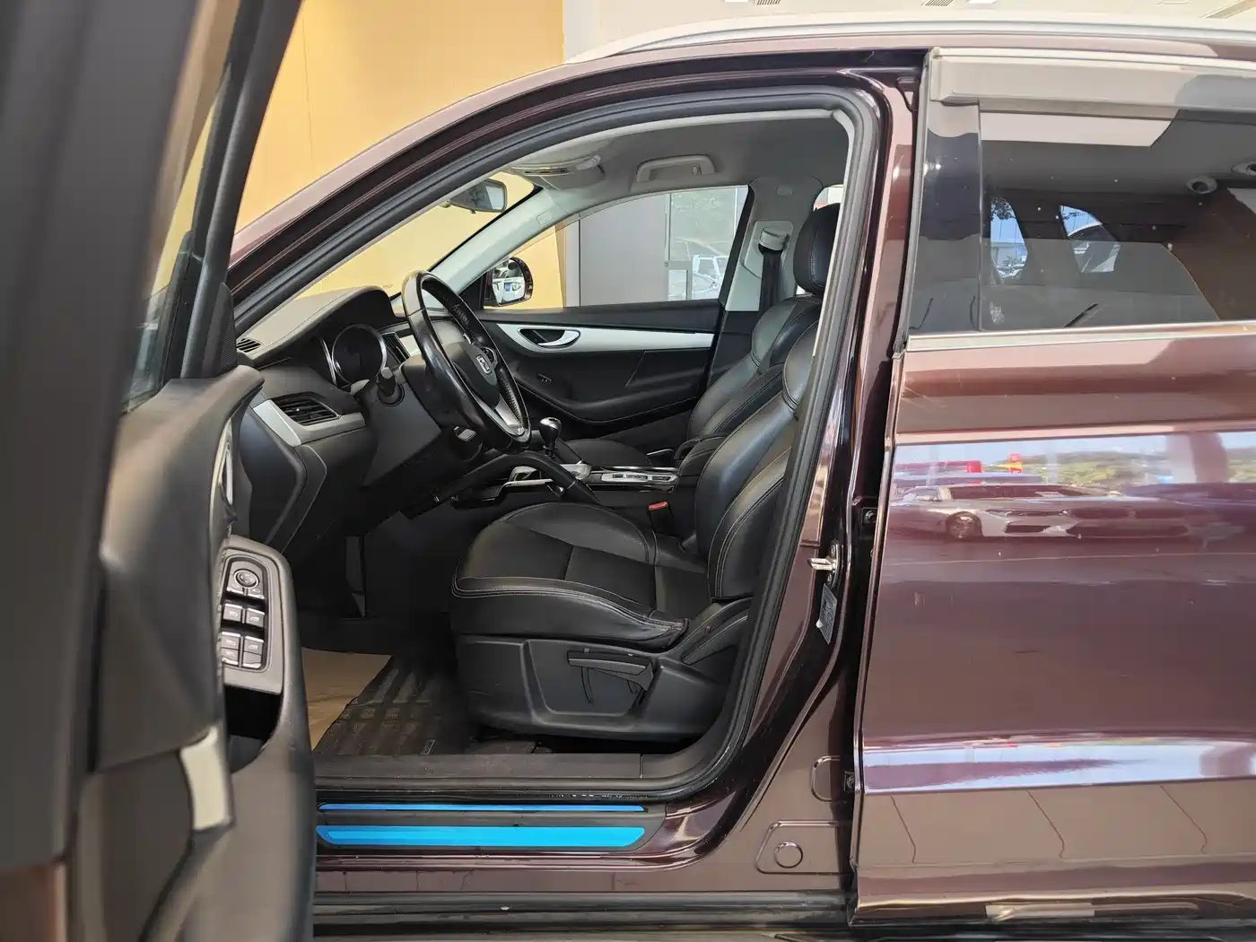 Zotye SR7 2016 2016 1.5T Manual Magic Cube Road Edition China V