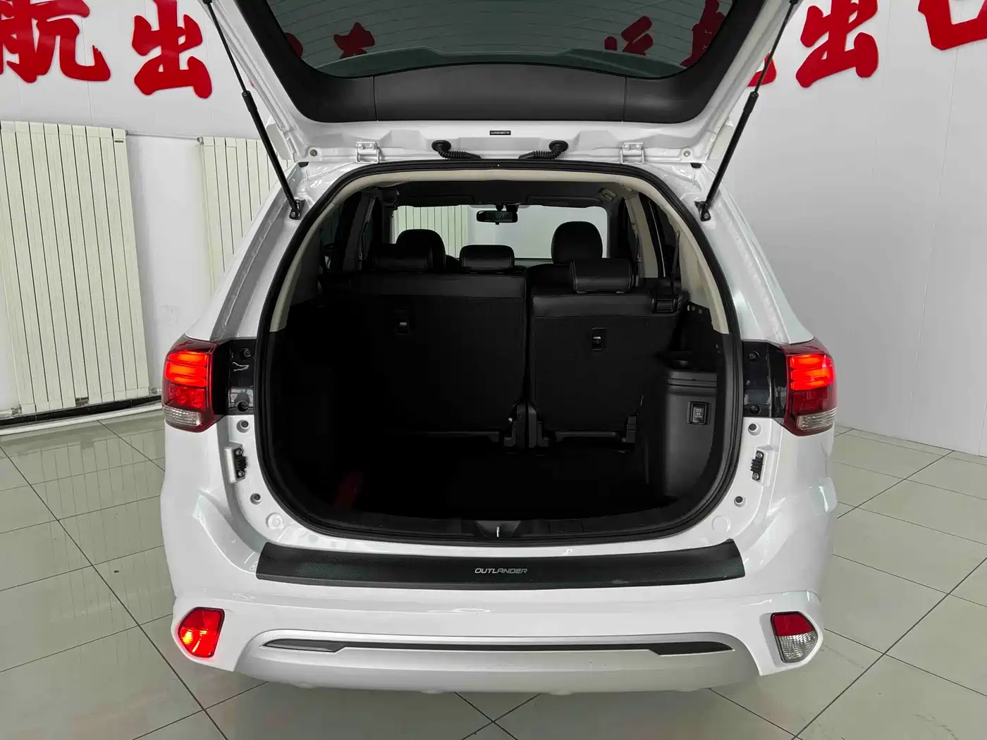 Mitsubishi Outlander 2021 Facelift 2.0L 2WD Comfort Edition 5-Seater фото 18