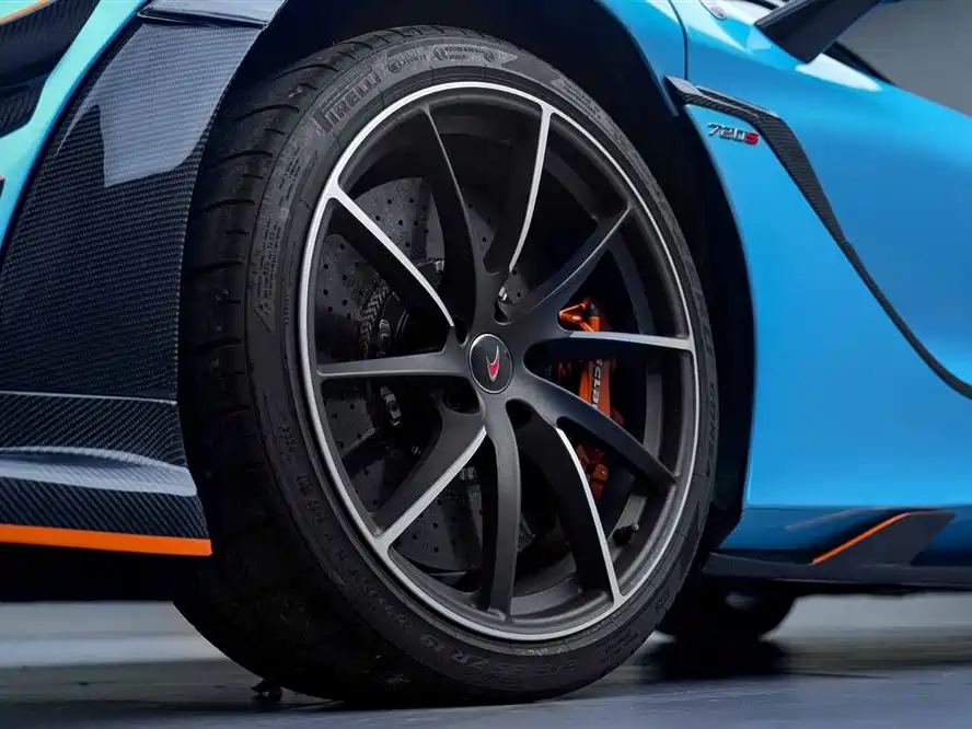 McLaren 720S 2019 4.0T Coupe фото 9