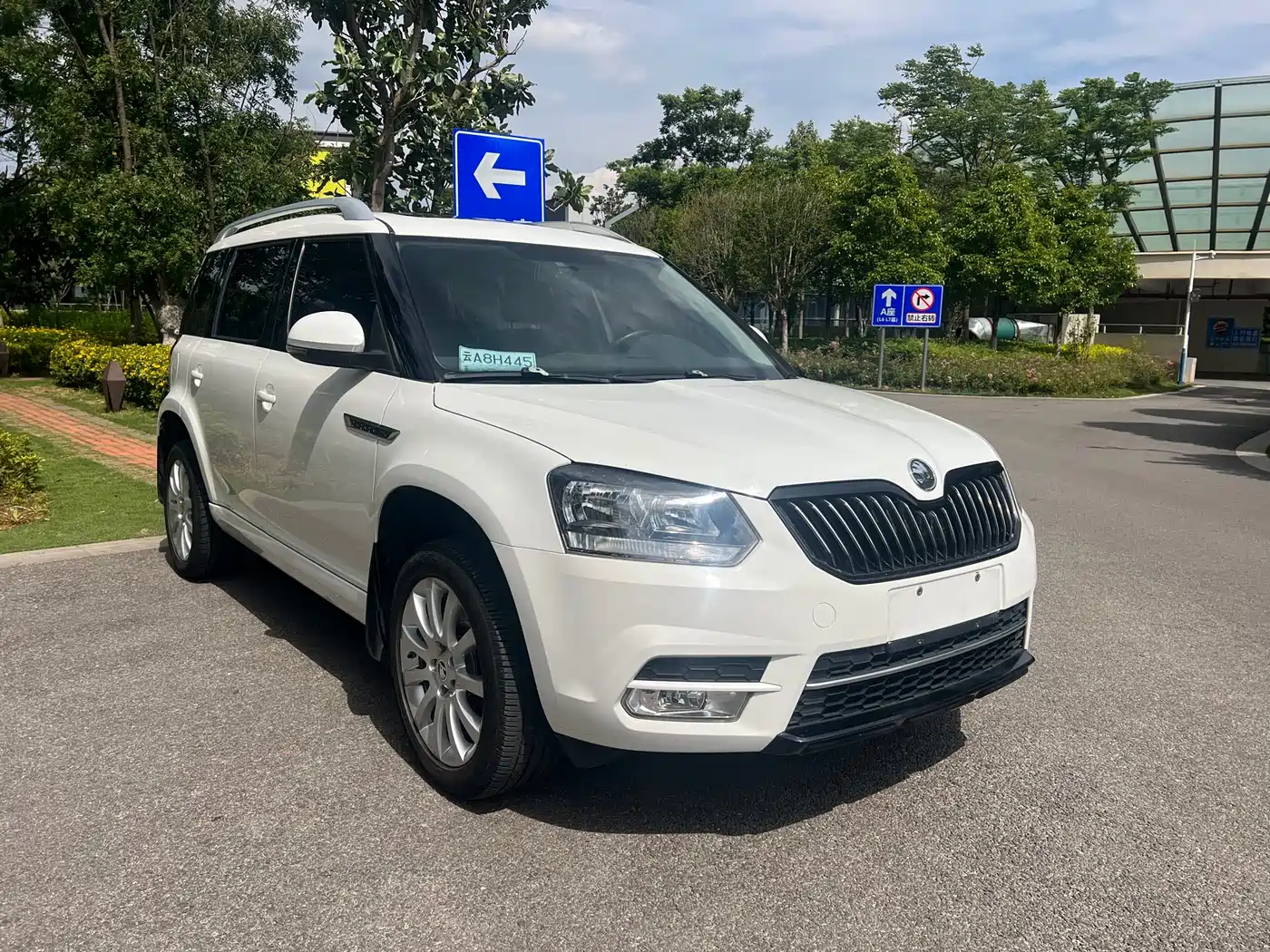 Škoda Yeti 2017 TSI280 DSG Pioneer фото 3