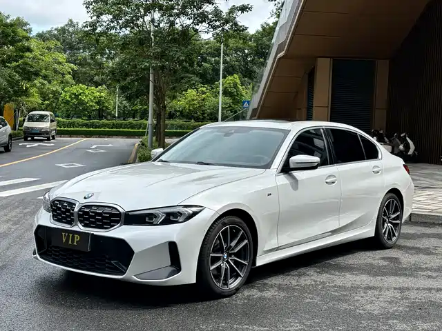 BMW 3 Series 2023