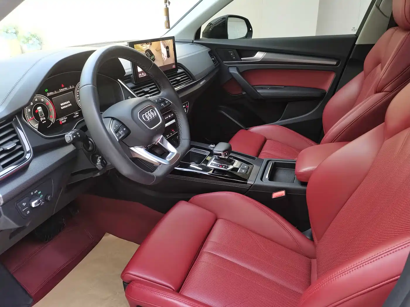 Audi Q5L 2022 40T Luxury Dynamic фото 7