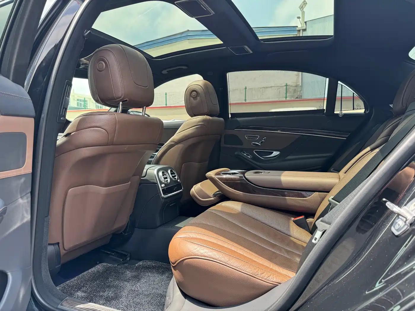 Mercedes-Benz S-Class 2020 S 350 L Business Edition Collector's Version фото 7