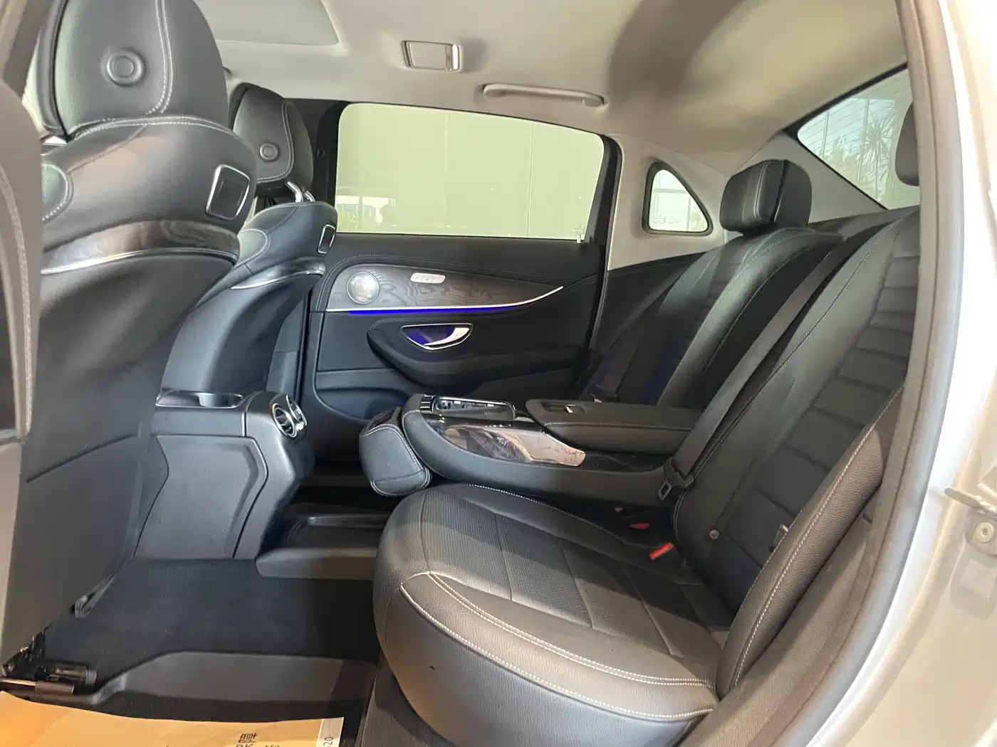 Mercedes-Benz E-Class 2016 E 200 L Sport Type фото 8