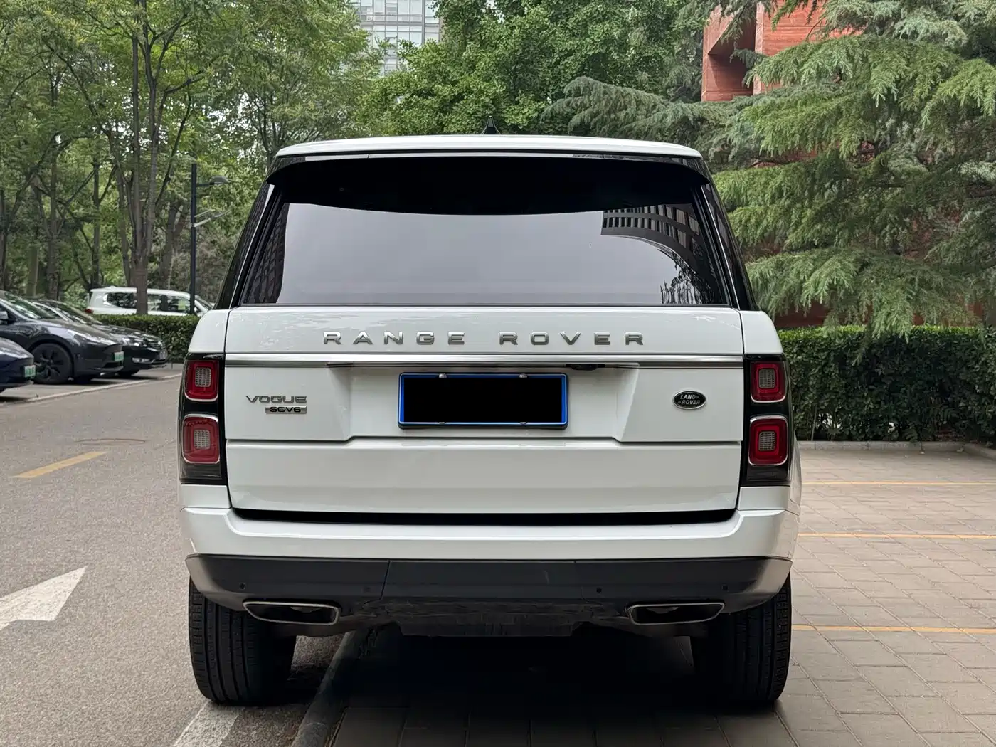 Land Rover Range Rover 2019 3.0 SCV6 Heritage Edition фото 6