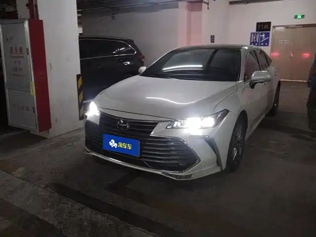 Toyota Avalon 2020