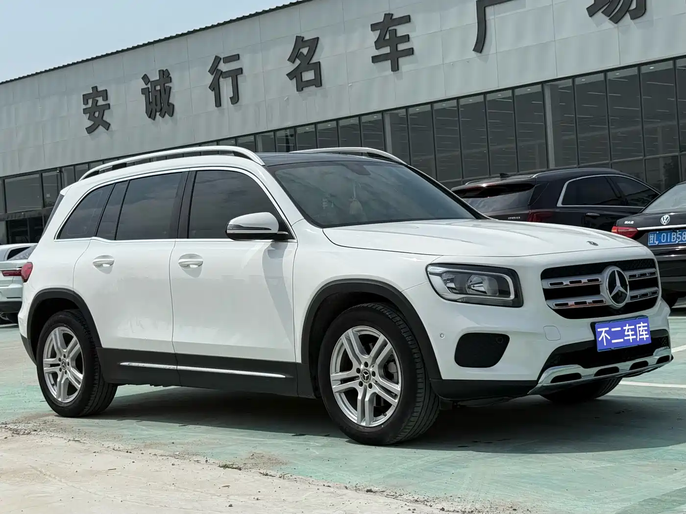 Mercedes-Benz GLB 2021 GLB 180 Dynamic фото 3