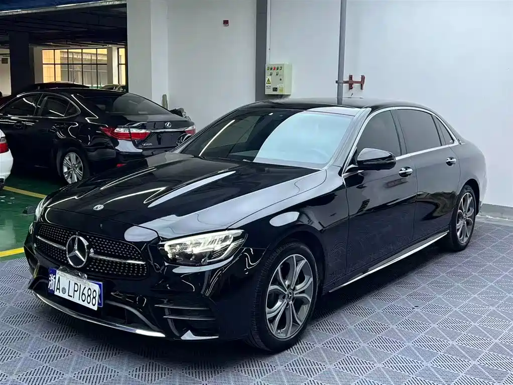 Mercedes-Benz E-Class 2022 Model Facelift III E 300 L Sport Luxury