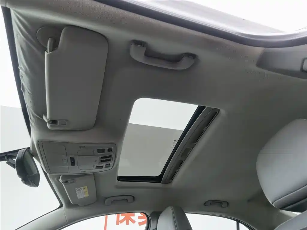 Chevrolet Malibu 2013 2.4L Automatic Luxury Edition фото 14