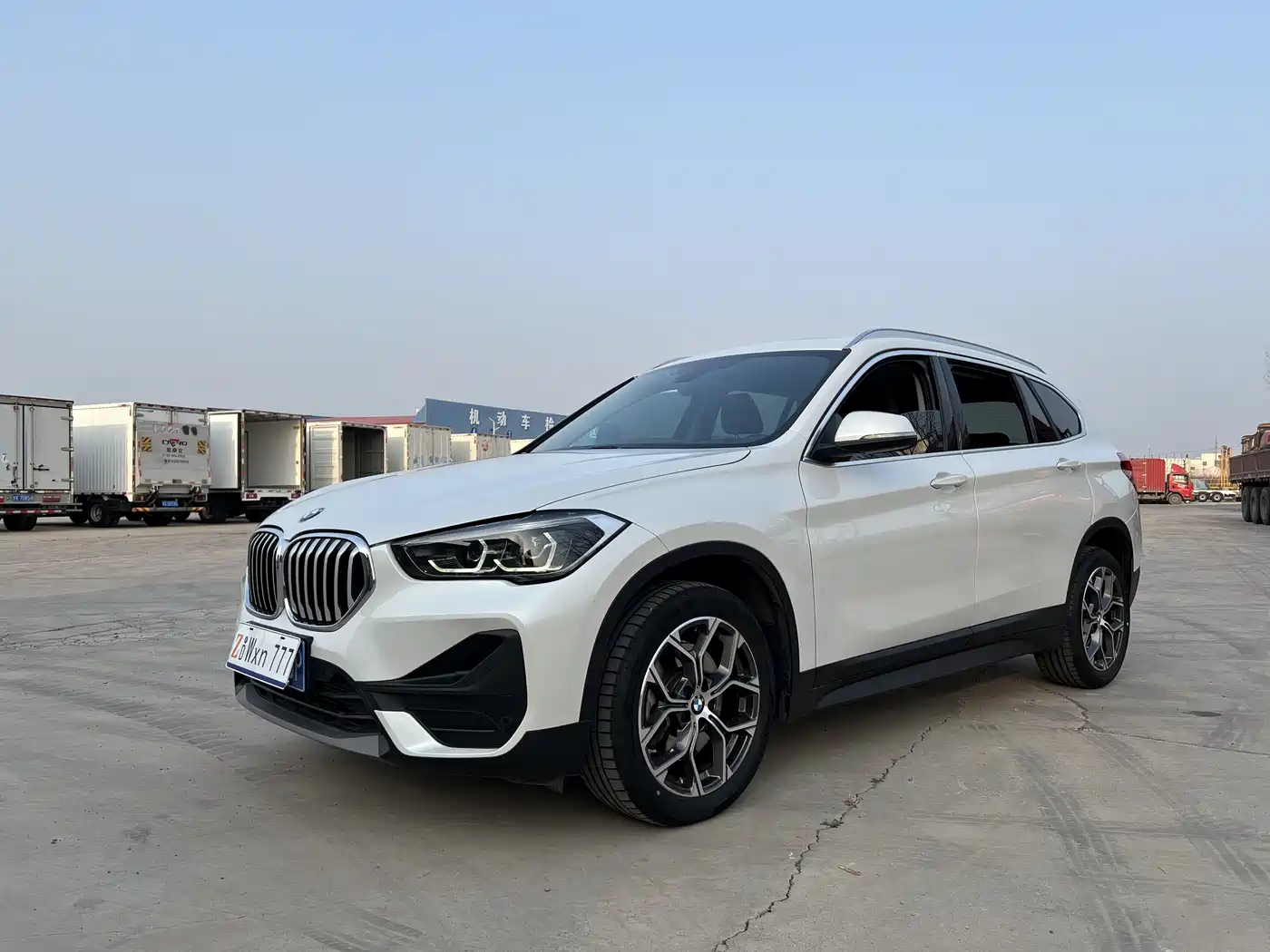BMW X1 2021 sDrive25Li Leading