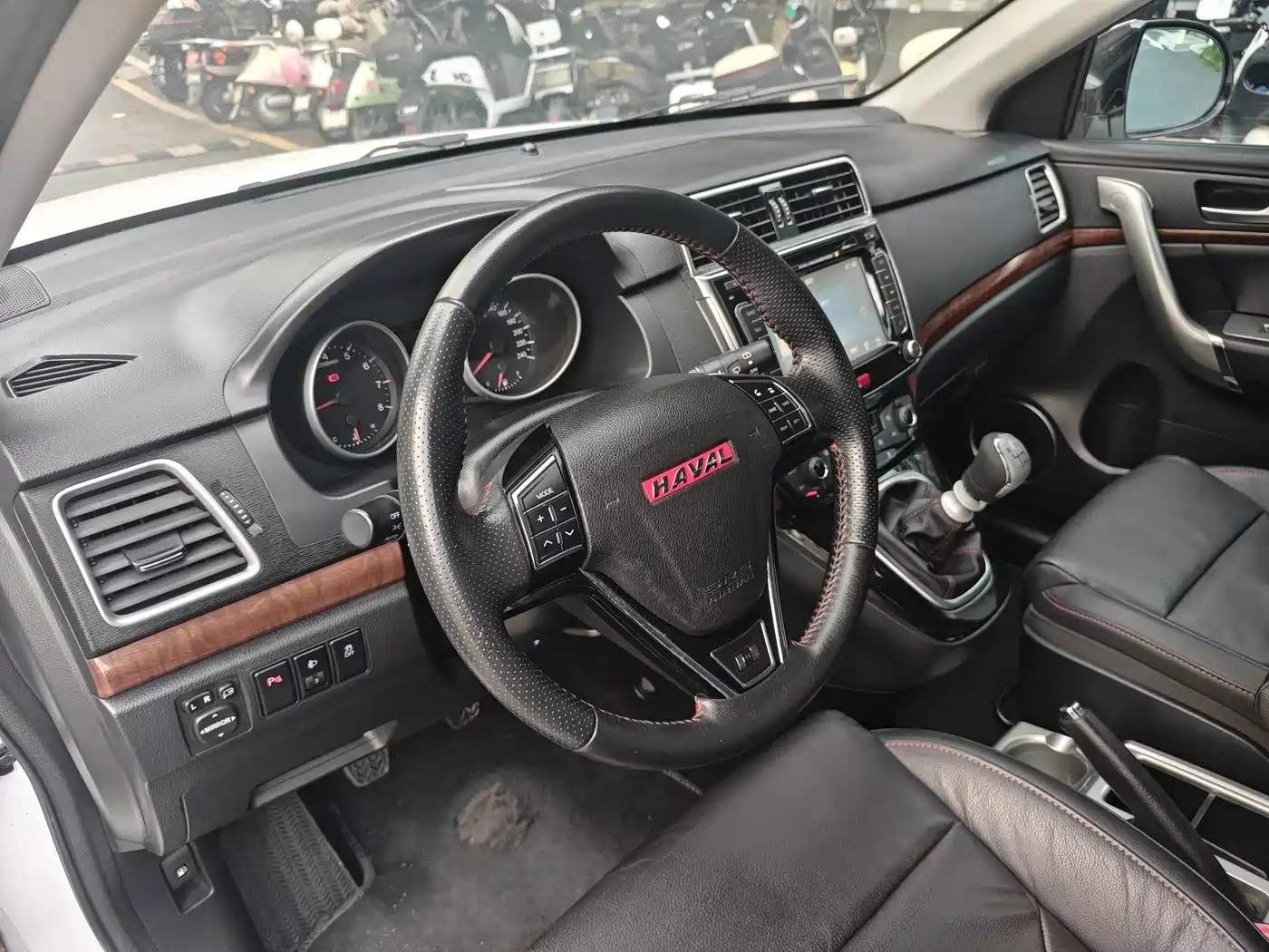 Haval H6 2015 Sport Edition 1.5T Manual 2WD Elite фото 8