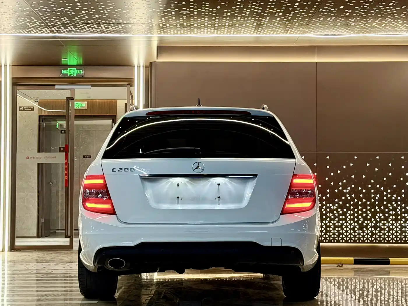 Mercedes-Benz C-Class (Import) 2011 C 200 Fashion Wagon Edition фото 27
