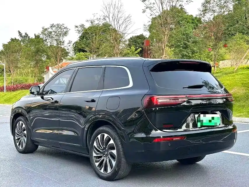 AITO Wenjie AITO M7 2024 1.5T RWD Plus 5-Seater фото 7