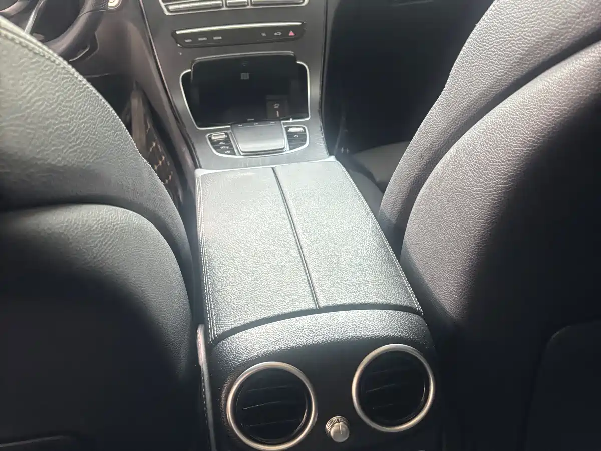 Mercedes-Benz C-Class 2020 Facelift C 260 L Sport фото 13