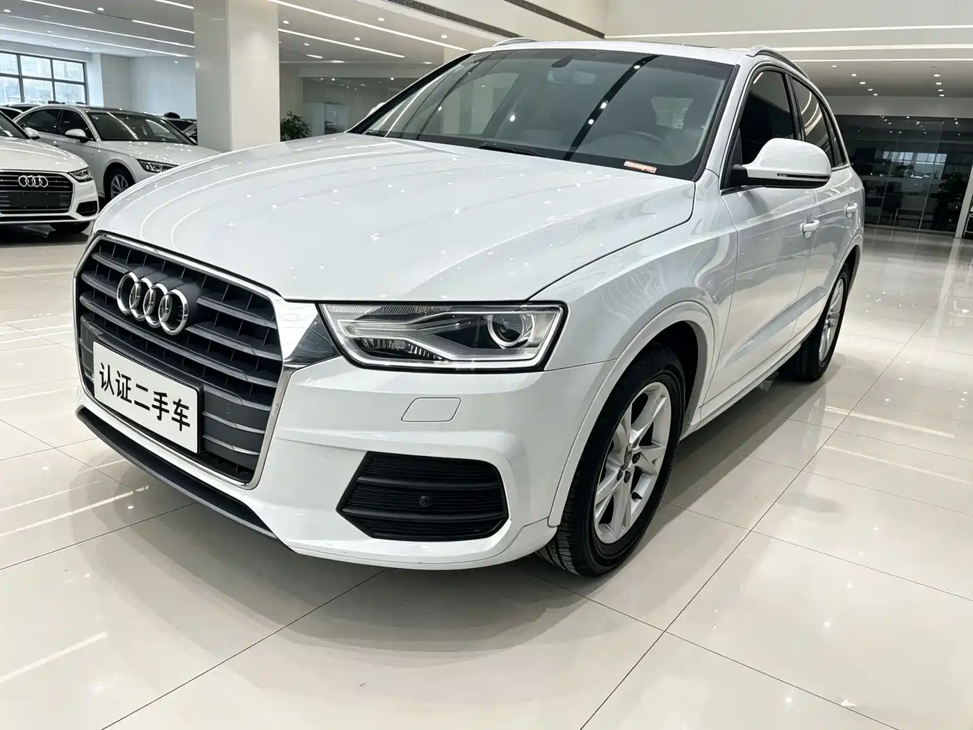 Audi Q3 2016 35 TFSI Fashion