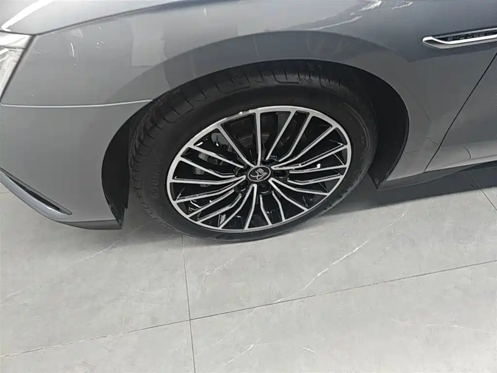 BYD Han 2022 DM-i 121KM Premium Edition фото 23