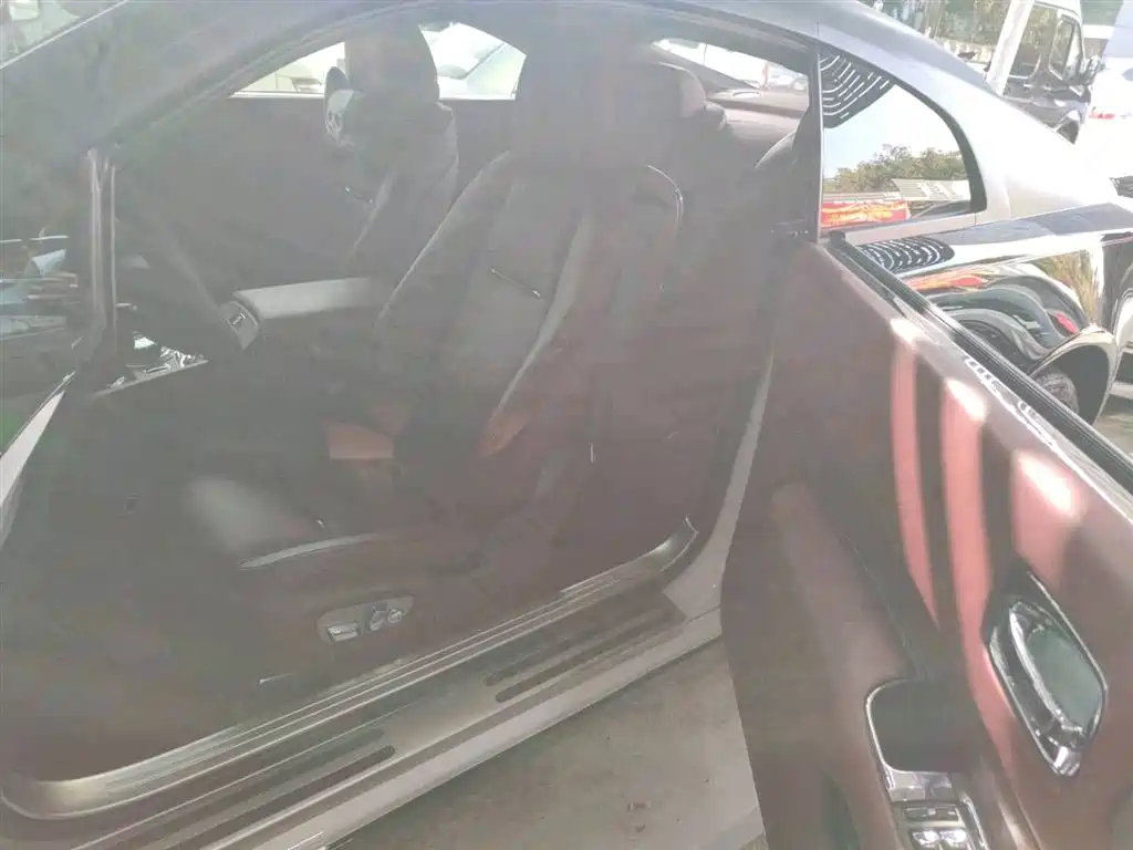 Rolls-Royce Wraith 2015 2013 6.6T Standard