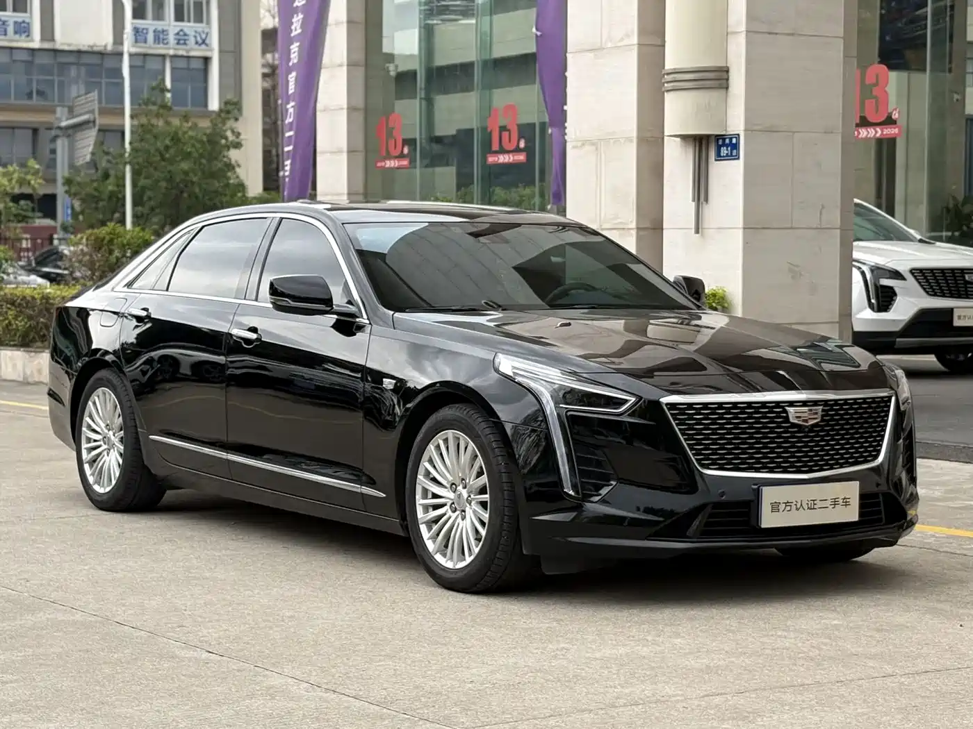 CADILLAC CT6