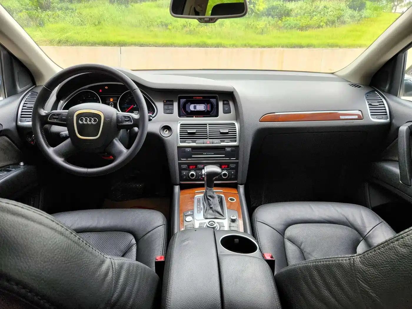 Audi Q7 2012 3.0 TFSI Technology (200kW) фото 14