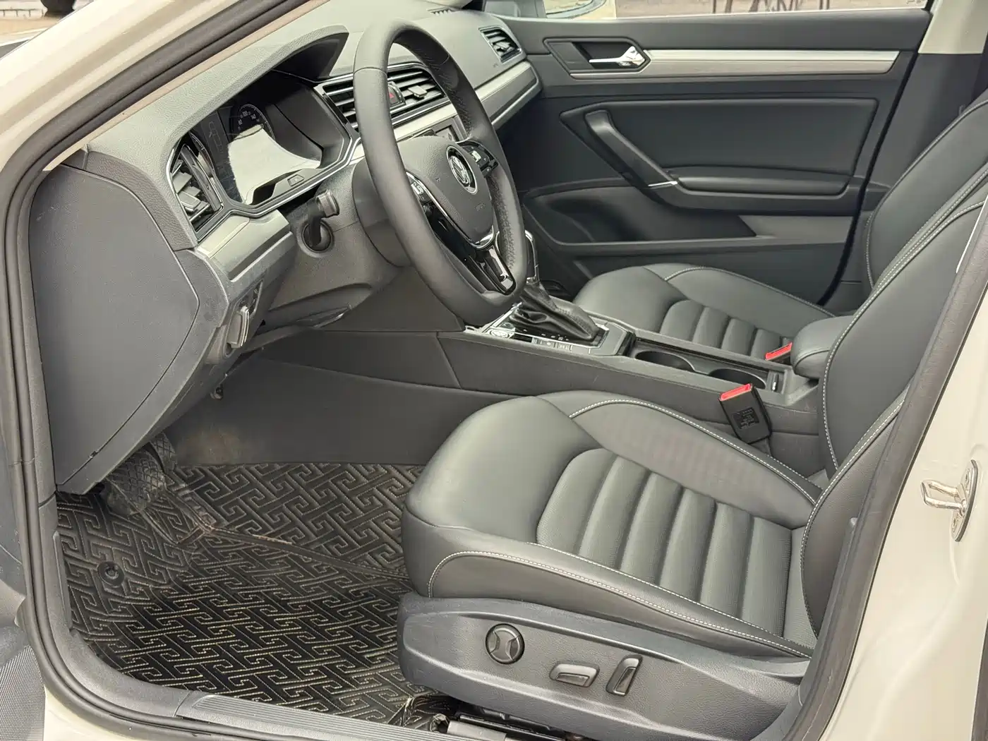Volkswagen Lamando 2019 280TSI DSG Comfort Edition China VI фото 6