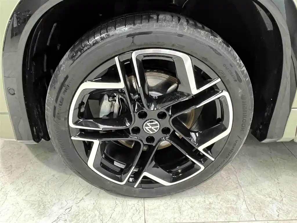Volkswagen Tayron 2025 Model Tayron L 380TSI 4WD Luxury Easy Package фото 21