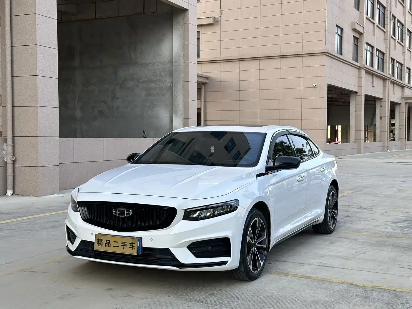 Фото 1 - Geely Xing Rui